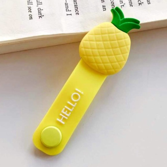 Pineapple UBMSA Silicone Cord Keeper/Organizer~~NWOT - Picture 1 of 2
